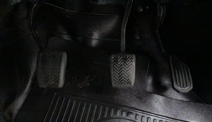 2011 Toyota Etios VX, Petrol, Manual, 57,912 km, Pedals