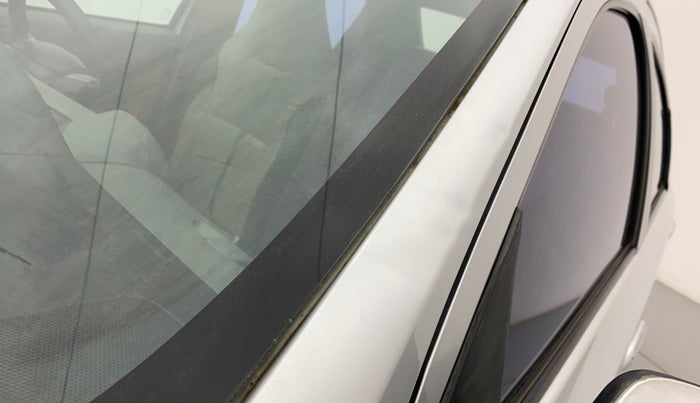 2011 Toyota Etios VX, Petrol, Manual, 57,912 km, Left A pillar - Slightly dented