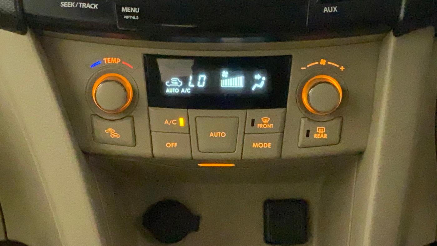 2014 Maruti Swift Dzire ZDI, Diesel, Manual, 1,14,899 km, Automatic Climate Control