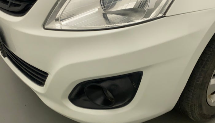 2014 Maruti Swift Dzire ZDI, Diesel, Manual, 1,14,899 km, Front bumper - Paint has minor damage