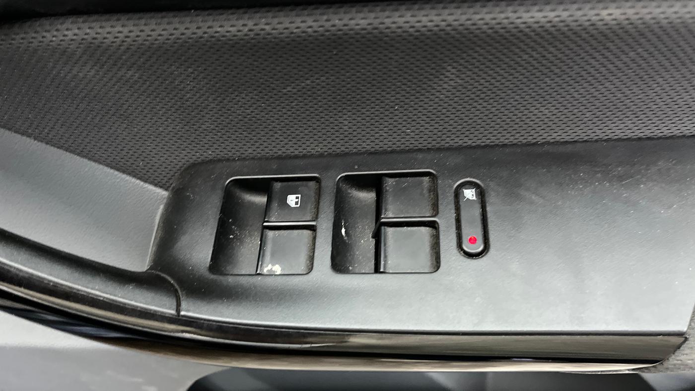 2019 Tata TIGOR XZA PETROL, Petrol, Automatic, 38,458 km, Driver Side Door Panels Control