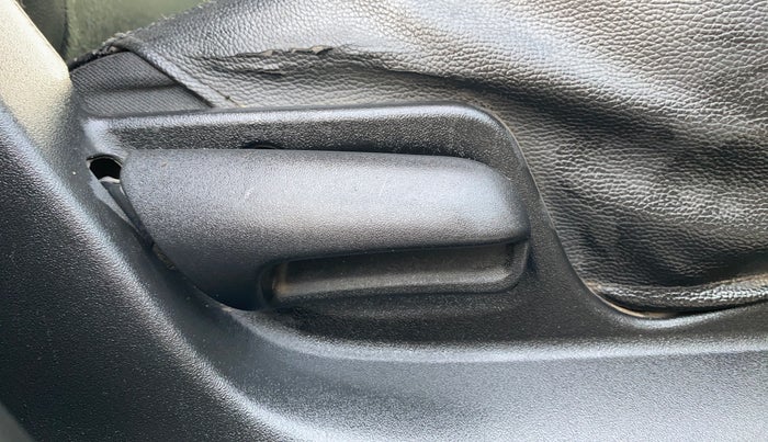 2013 Maruti Swift VXI, Petrol, Manual, 30,265 km, Driver Side Adjustment Panel