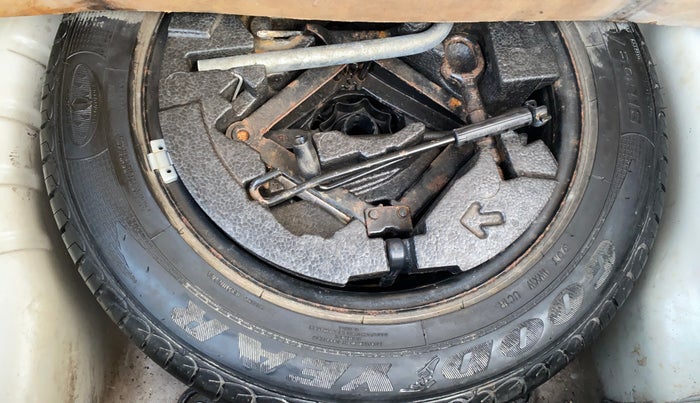 2017 Skoda Octavia STYLE PLUS AT 1.8 TSI, Petrol, Automatic, 49,876 km, Spare Tyre