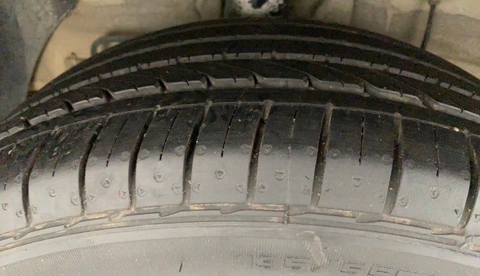 2015 Hyundai i20 Active 1.2 SX, Petrol, Manual, 73,563 km, Right Rear Tyre Tread