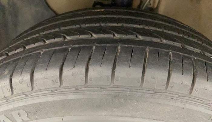 2015 Hyundai i20 Active 1.2 SX, Petrol, Manual, 73,563 km, Left Front Tyre Tread