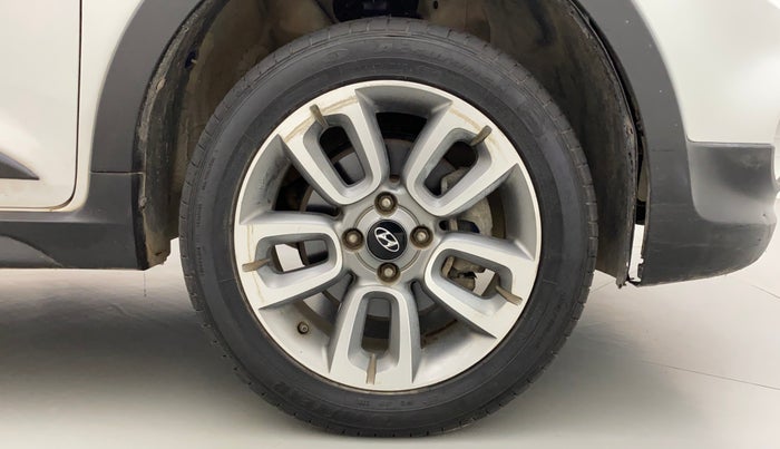 2015 Hyundai i20 Active 1.2 SX, Petrol, Manual, 73,563 km, Right Front Wheel