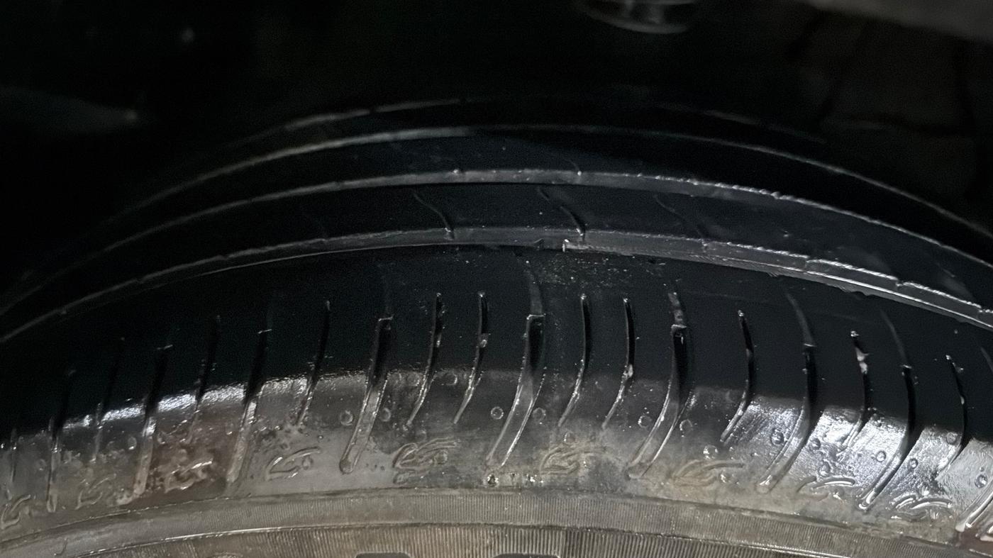 2019 Maruti Vitara Brezza VDI, Diesel, Manual, 68,648 km, Right Front Tyre Tread