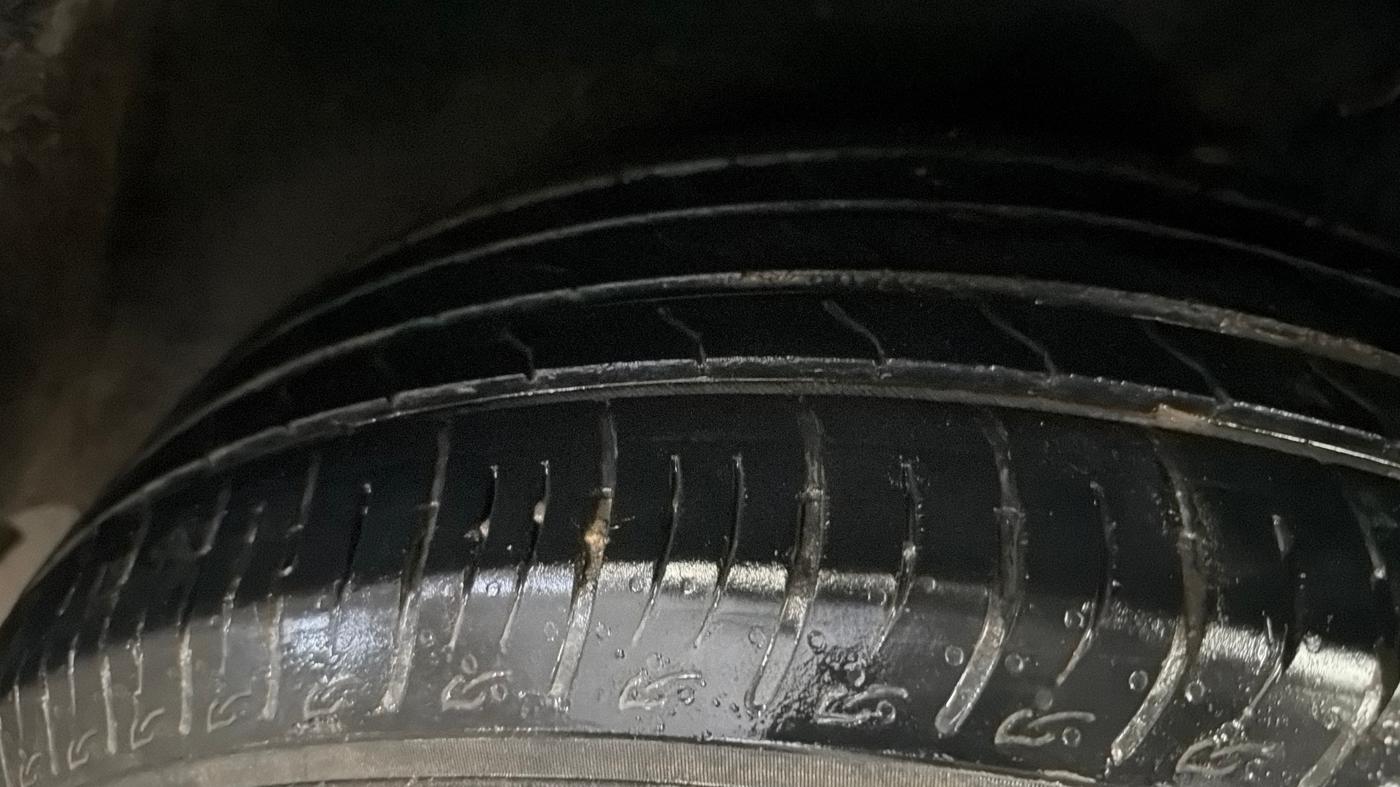 2019 Maruti Vitara Brezza VDI, Diesel, Manual, 68,648 km, Left Rear Tyre Tread