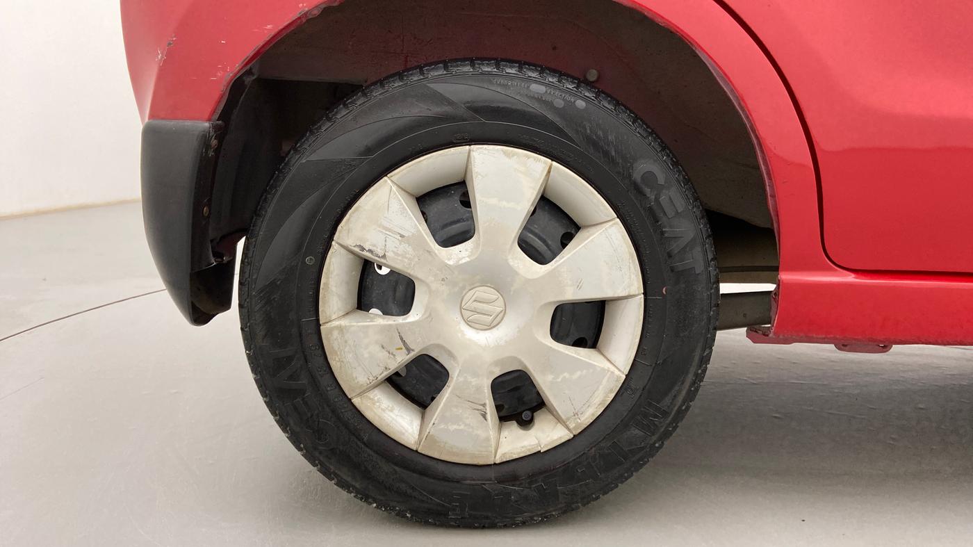 2013 Maruti A Star VXI (ABS) AT, Petrol, Automatic, 38,284 km, Right Rear Wheel