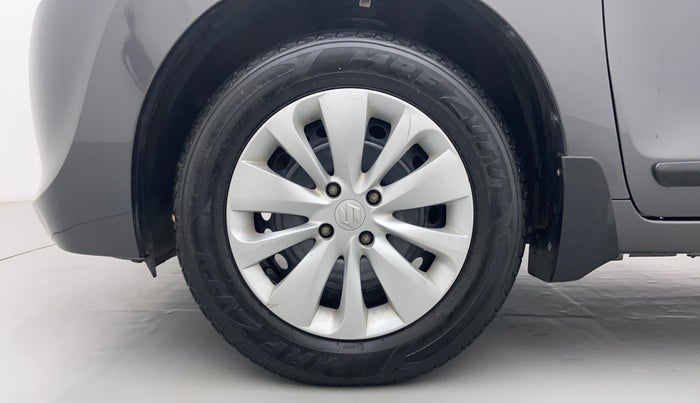 2016 Maruti Baleno DELTA 1.2 K12, Petrol, Manual, 39,256 km, Left Front Wheel