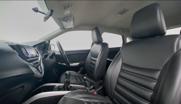 2016 Maruti Baleno DELTA 1.2 K12, Petrol, Manual, 39,256 km, Right Side Front Door Cabin View