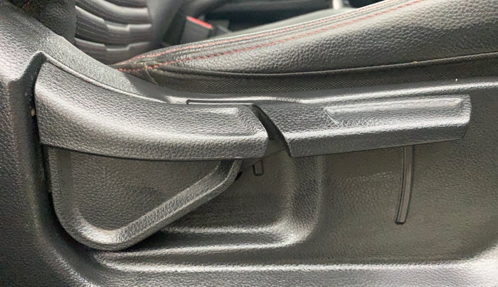 2020 KIA SONET GTX PLUS 1.5, Diesel, Manual, 32,242 km, Driver Side Adjustment Panel