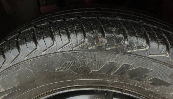 2017 Datsun Redi Go T (O), Petrol, Manual, 29,026 km, Left Front Tyre Tread