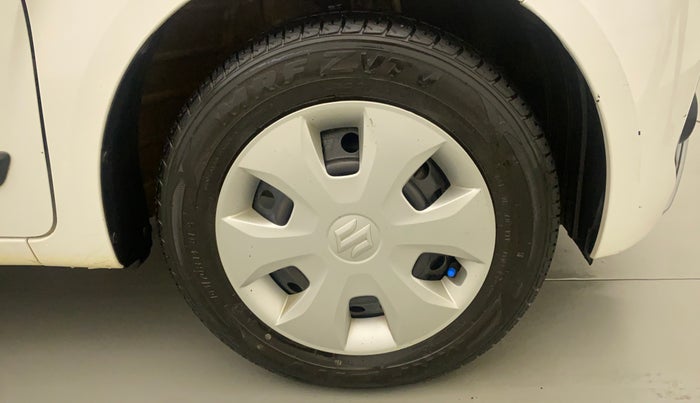 2019 Maruti New Wagon-R VXI (O) 1.2, Petrol, Manual, 25,824 km, Right Front Wheel