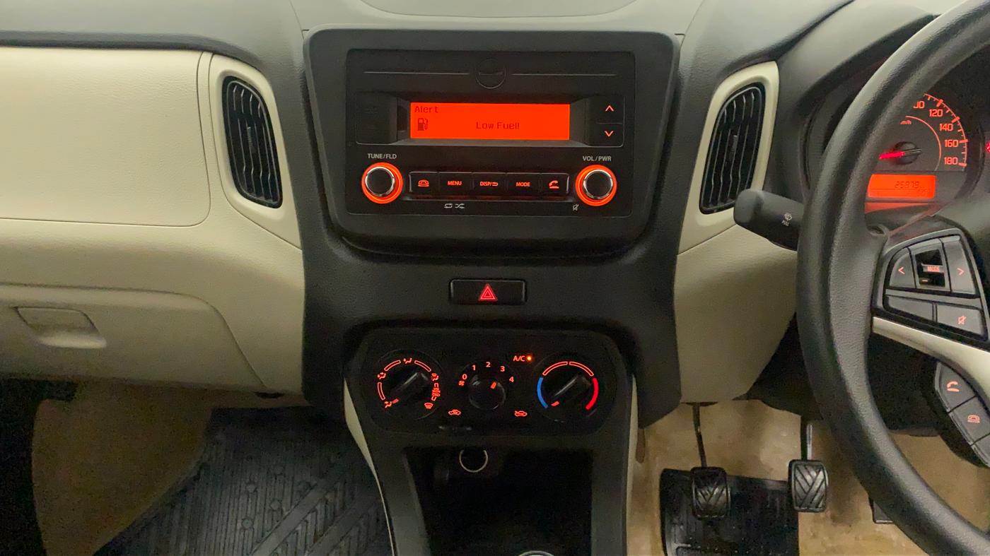 2019 Maruti New Wagon-R VXI (O) 1.2, Petrol, Manual, 25,824 km, Air Conditioner