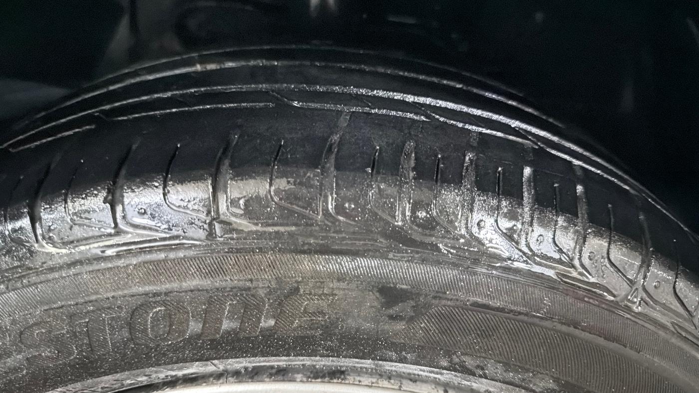2019 Tata NEXON XMA PETROL, Petrol, Automatic, 78,750 km, Right Front Tyre Tread