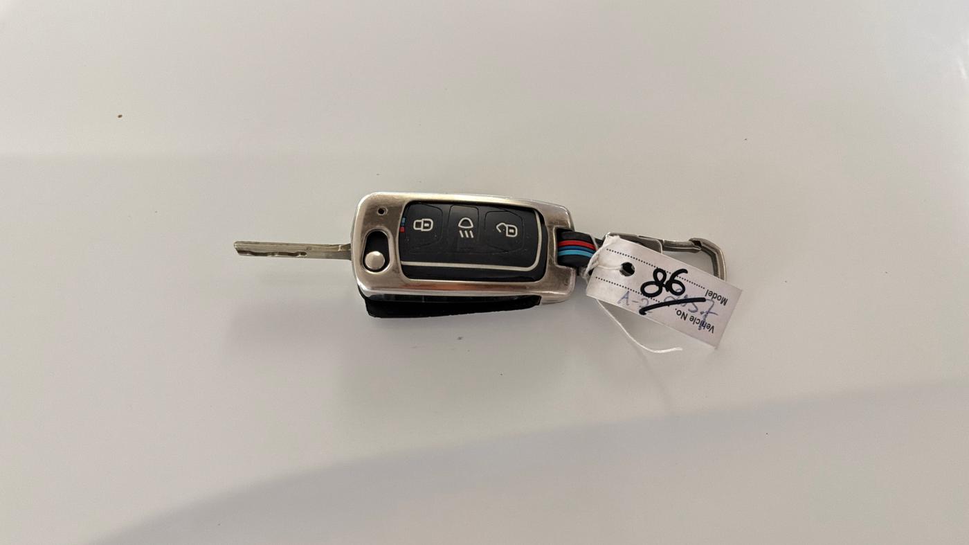 2019 Tata NEXON XMA PETROL, Petrol, Automatic, 78,750 km, Key Close Up
