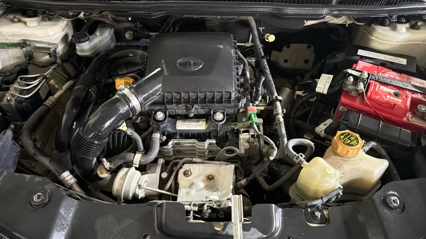2019 Tata NEXON XMA PETROL, Petrol, Automatic, 78,750 km, Engine View