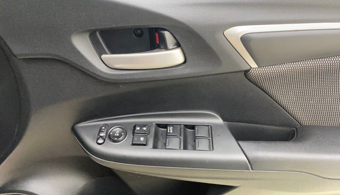 2019 Honda WR-V 1.2L I-VTEC VX MT, Petrol, Manual, 45,867 km, Driver Side Door Panels Control