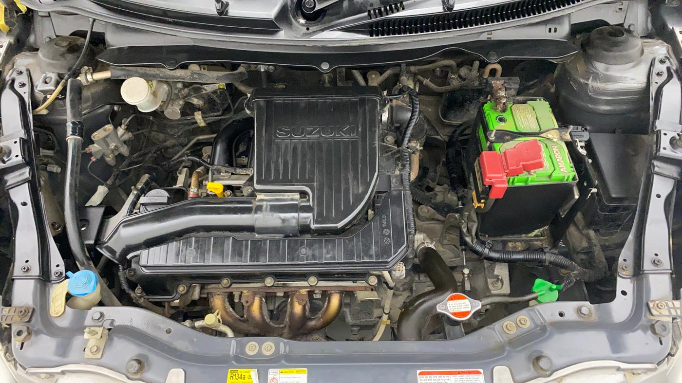2015 Maruti Swift VXI, Petrol, Manual, 55,674 km, Open Bonet