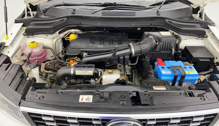 2021 Mahindra XUV300 W8 1.2 PETROL, Petrol, Manual, 24,301 km, Engine View