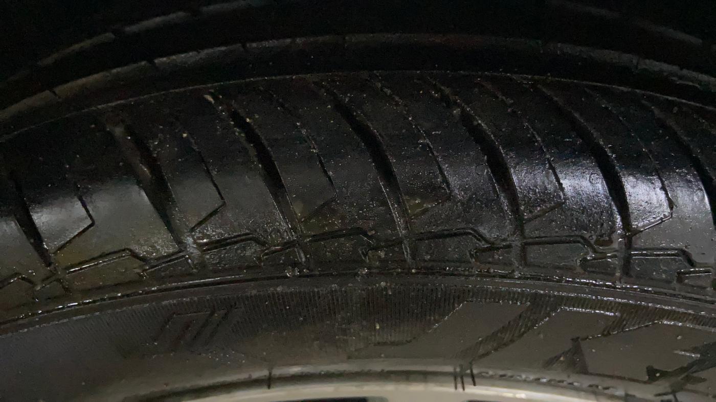 2019 Honda Amaze 1.2L I-VTEC V CVT, Petrol, Automatic, 76,692 km, Right Front Tyre Tread