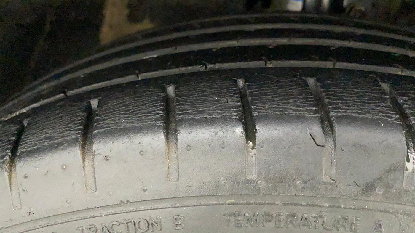 2017 Maruti Baleno ALPHA PETROL 1.2, Petrol, Manual, 78,186 km, Right Front Tyre Tread