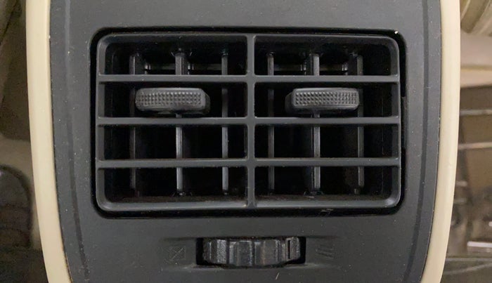 2022 Maruti Dzire ZXI CNG, CNG, Manual, 12,374 km, Rear AC Vents