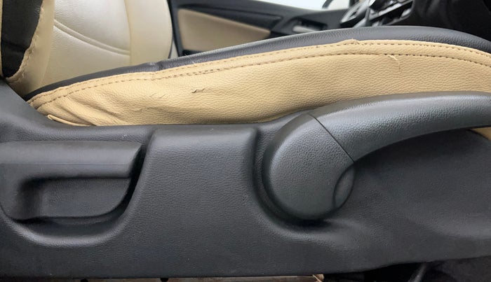 2018 Honda Jazz 1.2L I-VTEC SV, Petrol, Manual, 61,780 km, Driver Side Adjustment Panel