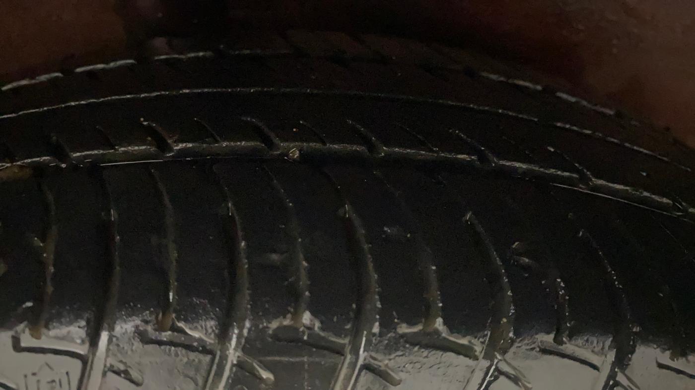 2016 Maruti Celerio ZXI AMT, Petrol, Automatic, 36,458 km, Right Rear Tyre Tread