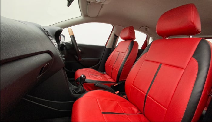 2019 Volkswagen Polo COMFORTLINE 1.0L MPI, Petrol, Manual, 37,576 km, Right Side Front Door Cabin
