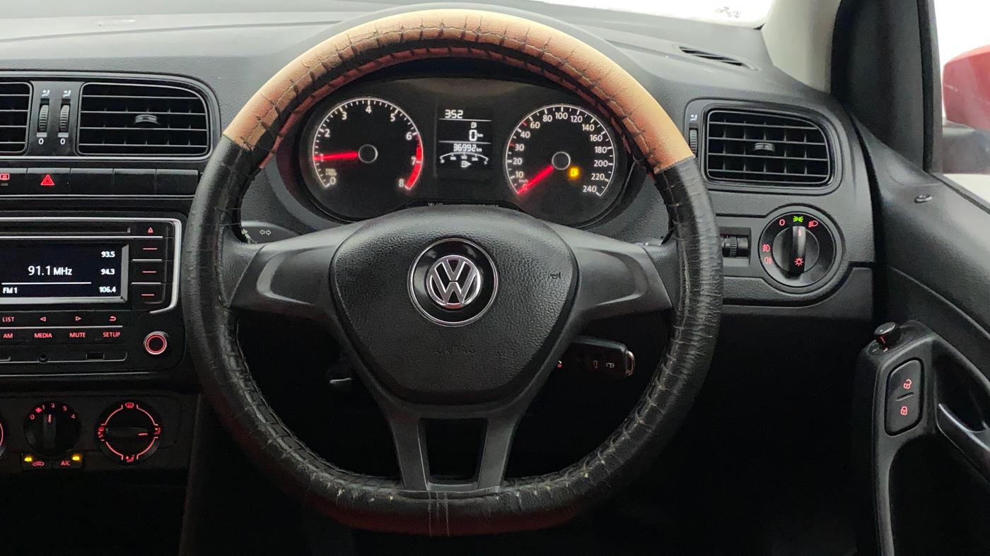 2019 Volkswagen Polo COMFORTLINE 1.0L MPI, Petrol, Manual, 37,576 km, Steering Wheel Close Up