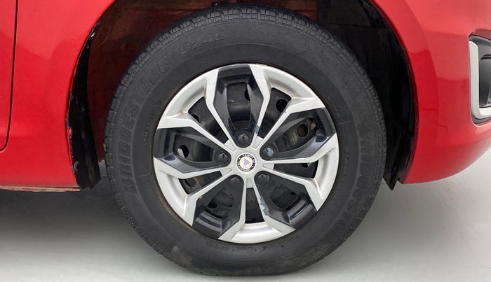 2014 Maruti Swift VDI, Diesel, Manual, 84,742 km, Right Front Wheel