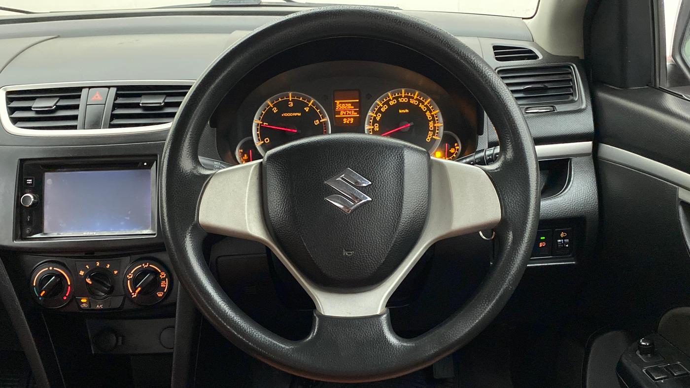 2014 Maruti Swift VDI, Diesel, Manual, 84,742 km, Steering Wheel Close Up