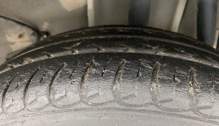2019 Tata Tiago XZ PLUS PETROL, Petrol, Manual, 30,750 km, Left Rear Tyre Tread