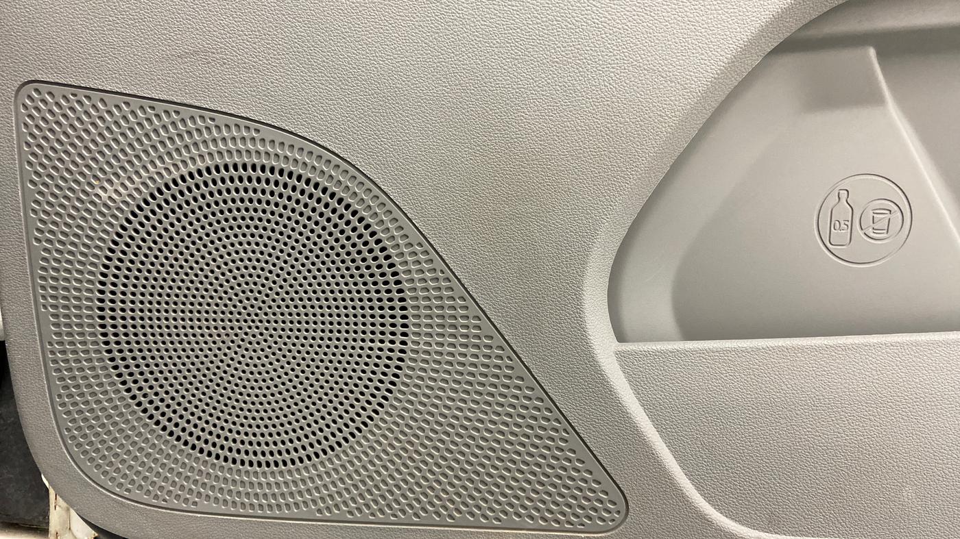 2019 Tata Tiago XZ PLUS PETROL, Petrol, Manual, 30,750 km, Speaker