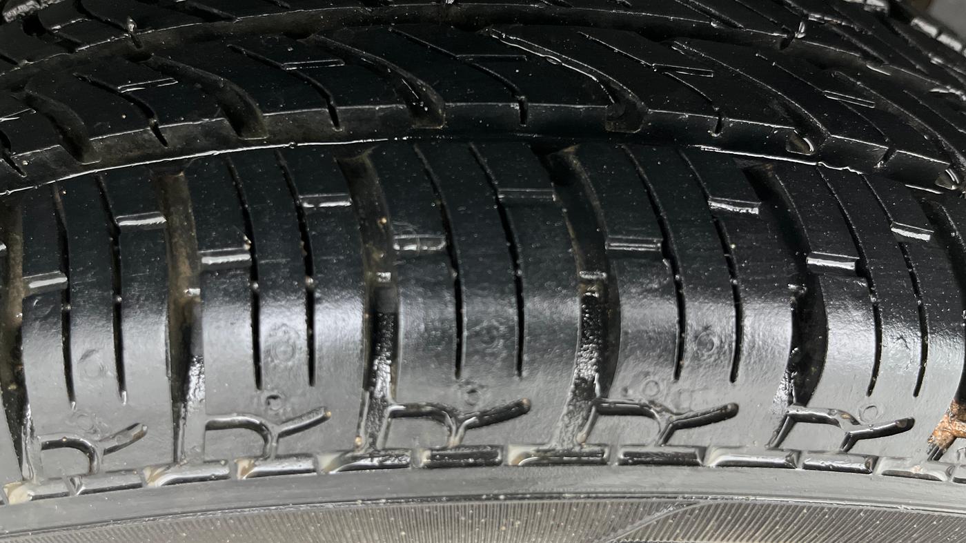2016 Tata Nano TWIST XTA, Petrol, Automatic, 45,784 km, Left Rear Tyre Tread