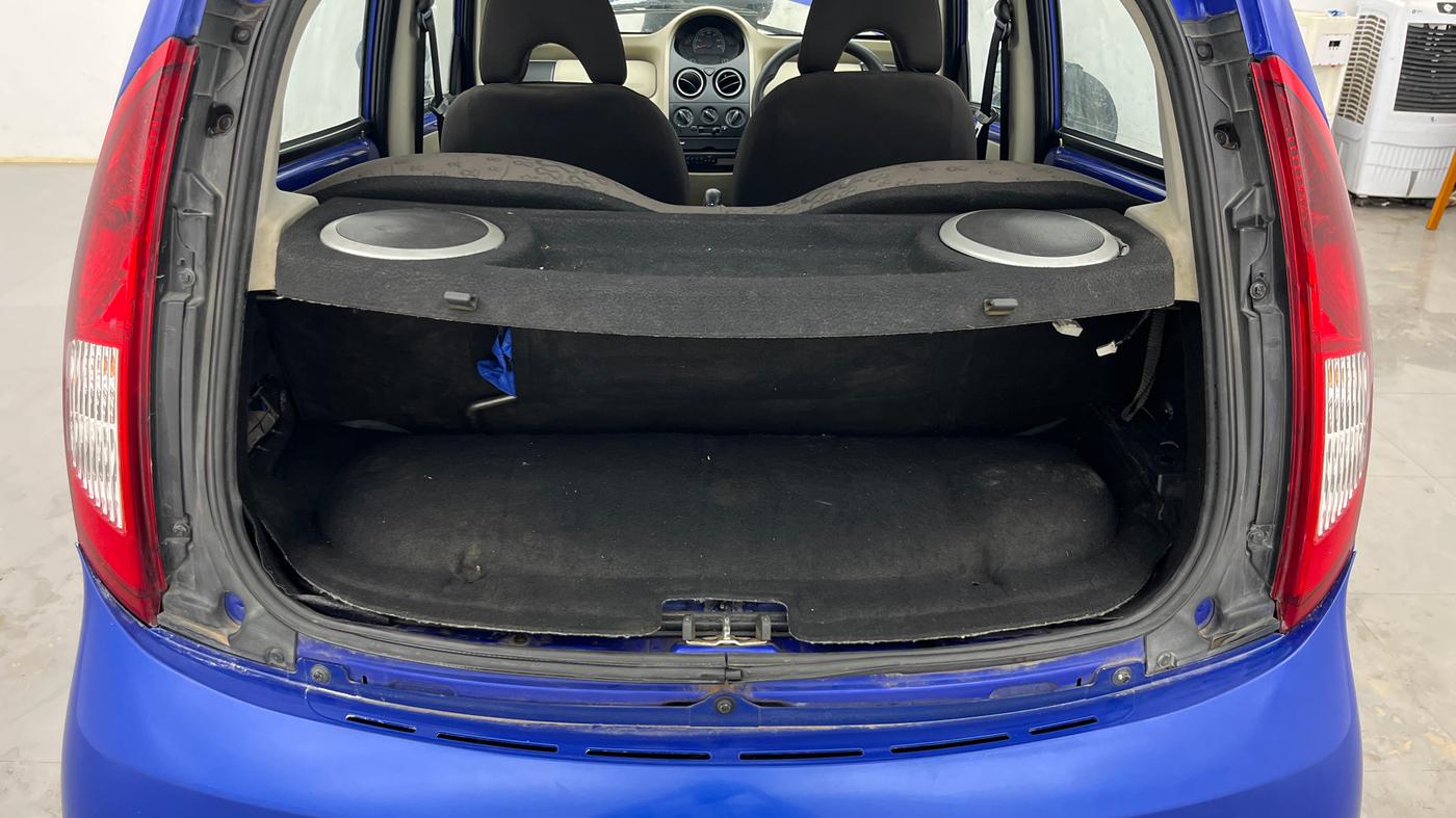2016 Tata Nano TWIST XTA, Petrol, Automatic, 45,784 km, Boot Inside