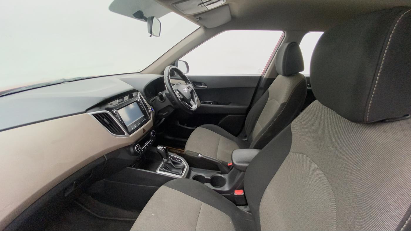 2018 Hyundai Creta SX PLUS AT 1.6 PETROL, Petrol, Automatic, 1,41,980 km, Right Side Front Door Cabin