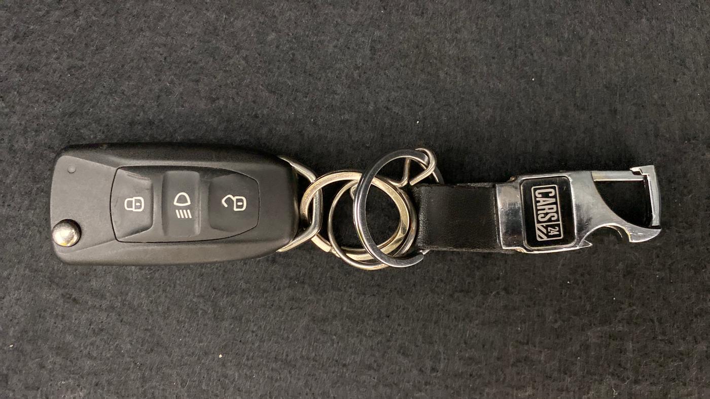 2018 Tata Hexa Varicor 400 XTA, Diesel, Automatic, 35,098 km, Key Close Up