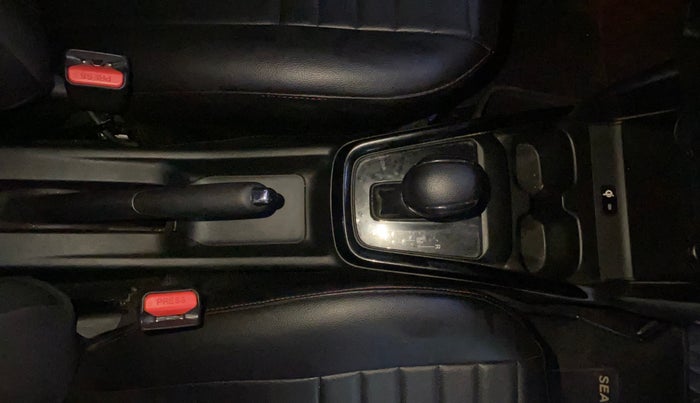 2025 Maruti Swift ZXi Plus AMT, Petrol, Automatic, 13,085 km, Gear Lever