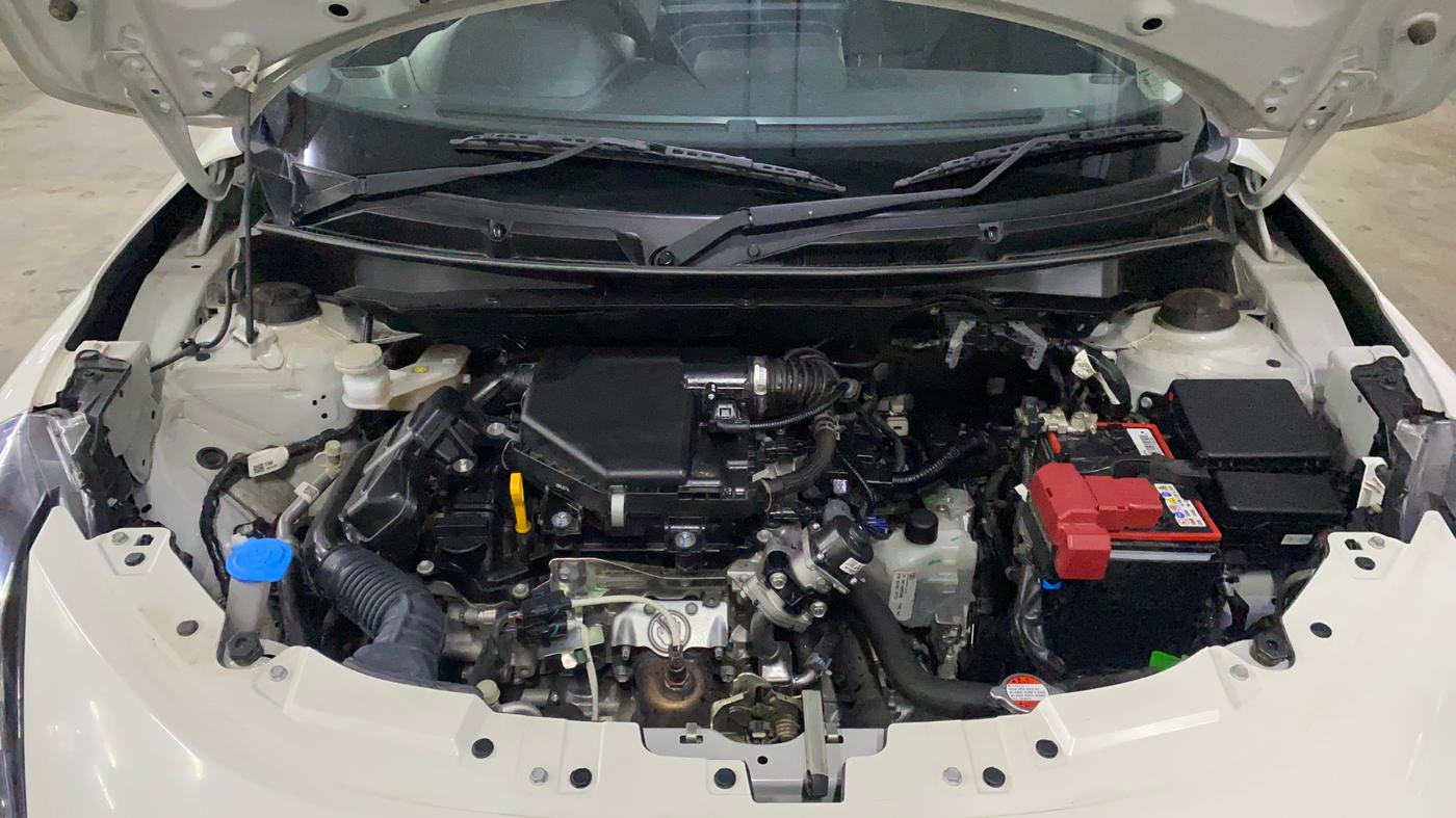 2025 Maruti Swift ZXi Plus AMT, Petrol, Automatic, 13,085 km, Engine View