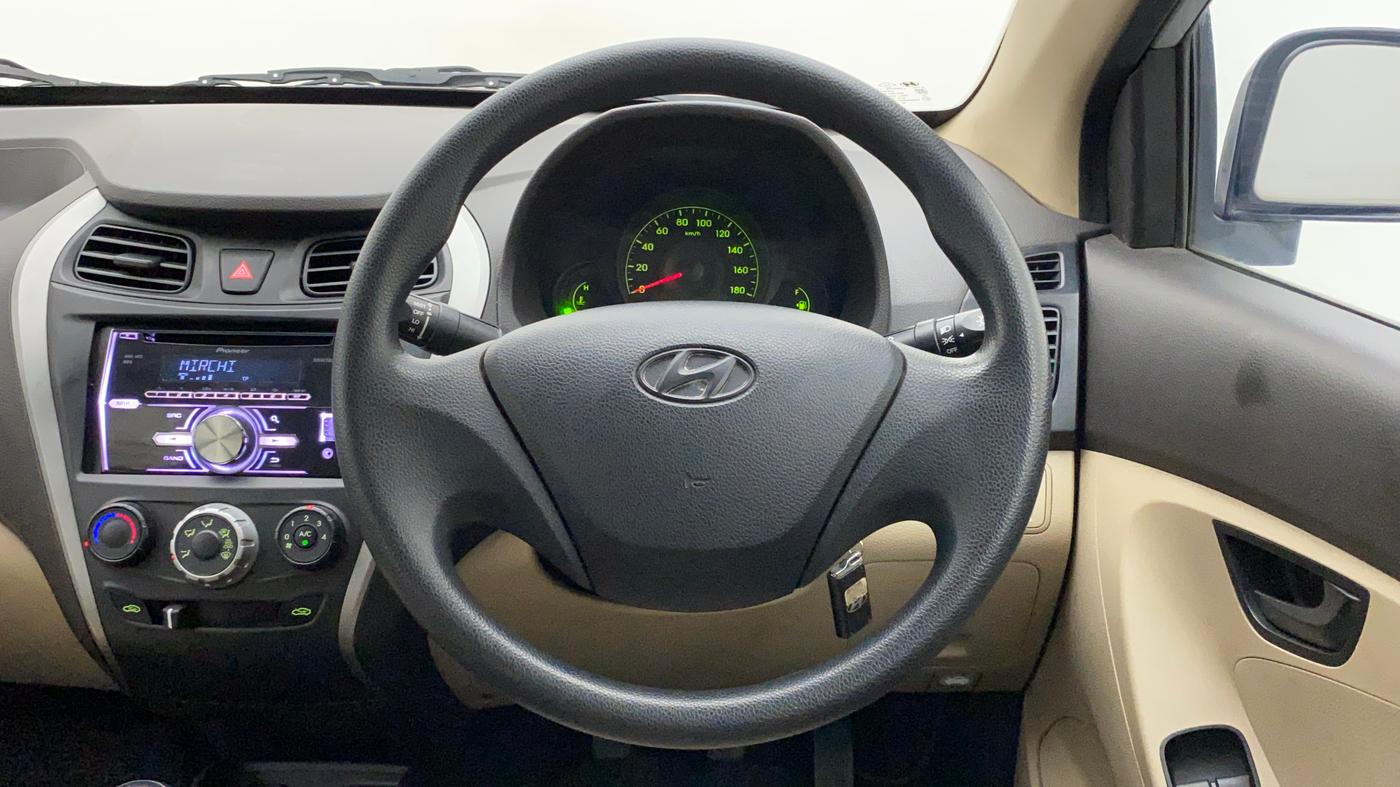 2014 Hyundai Eon ERA +, Petrol, Manual, 50,492 km, Steering Wheel Close Up
