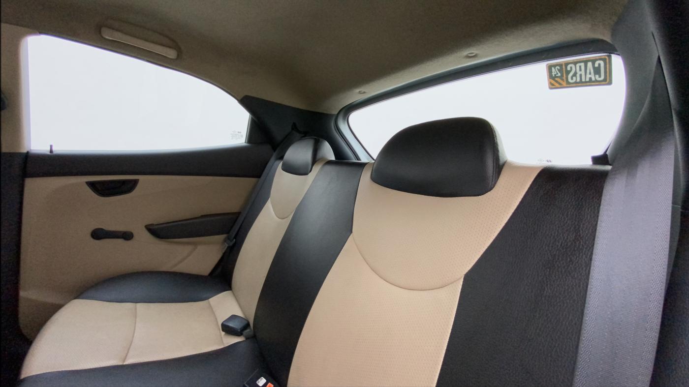 2014 Hyundai Eon ERA +, Petrol, Manual, 50,492 km, Right Side Rear Door Cabin