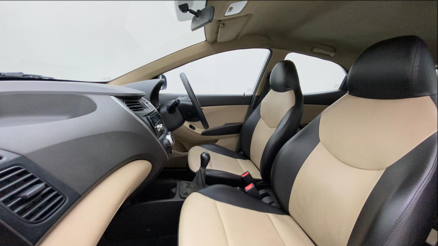 2014 Hyundai Eon ERA +, Petrol, Manual, 50,492 km, Right Side Front Door Cabin