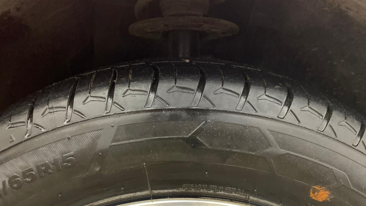 2022 Maruti Swift ZXI PLUS, Petrol, Manual, 87,219 km, Right Front Tyre Tread