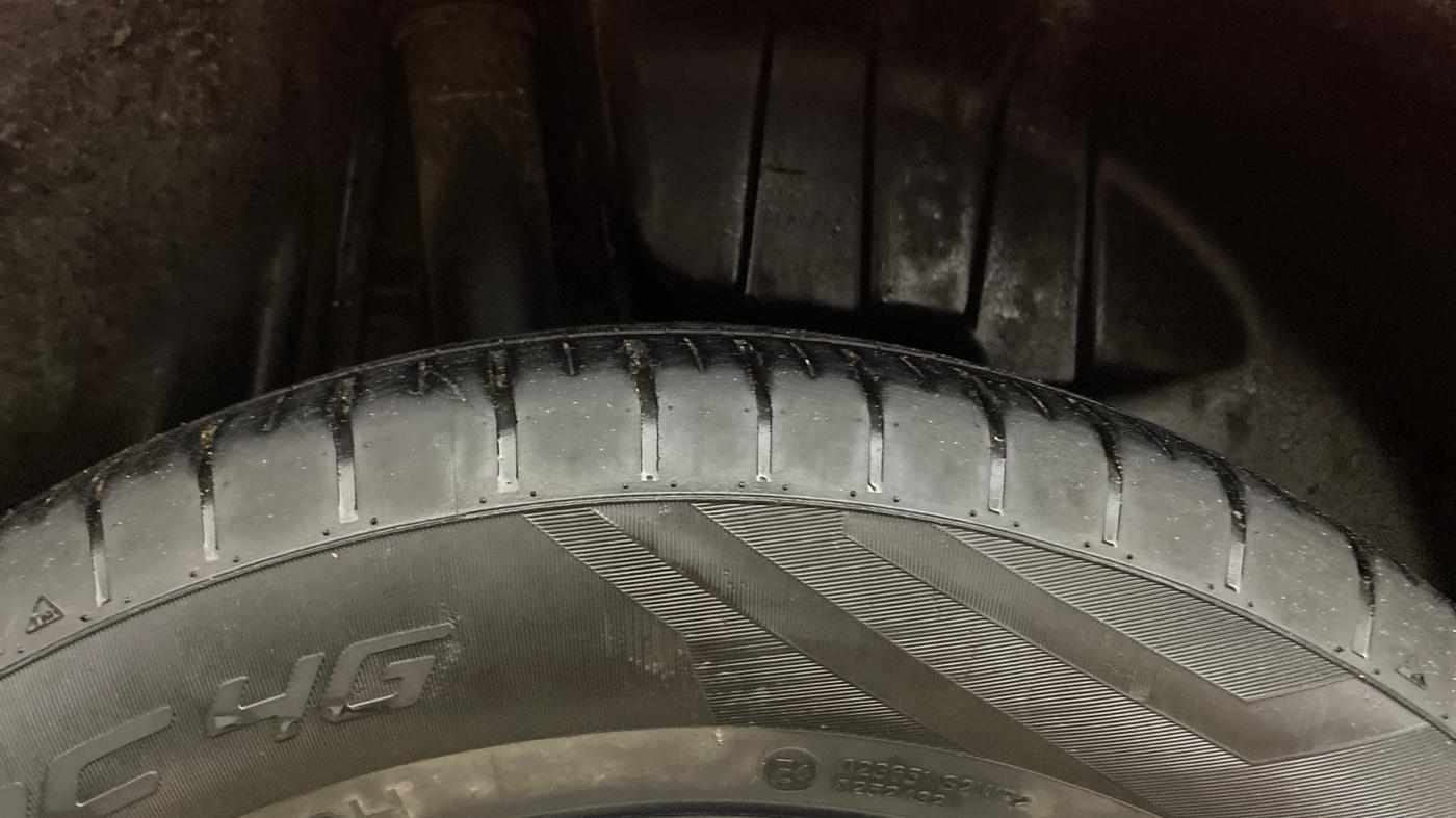 2022 Maruti Swift ZXI PLUS, Petrol, Manual, 87,219 km, Right Rear Tyre Tread