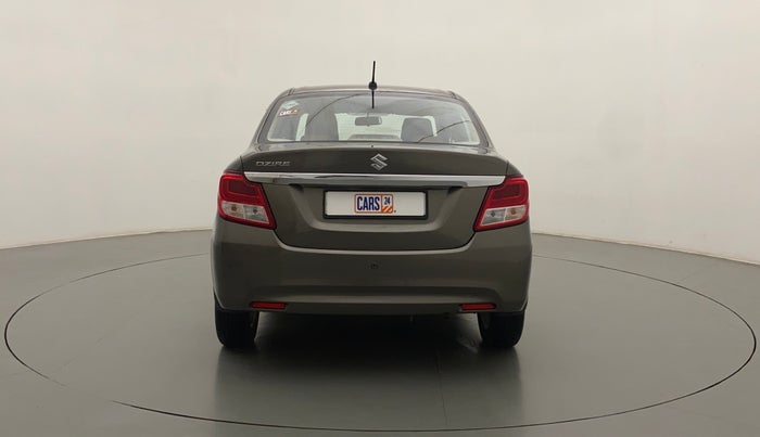 2022 Maruti Dzire ZXI CNG, CNG, Manual, 33,650 km, Back/Rear