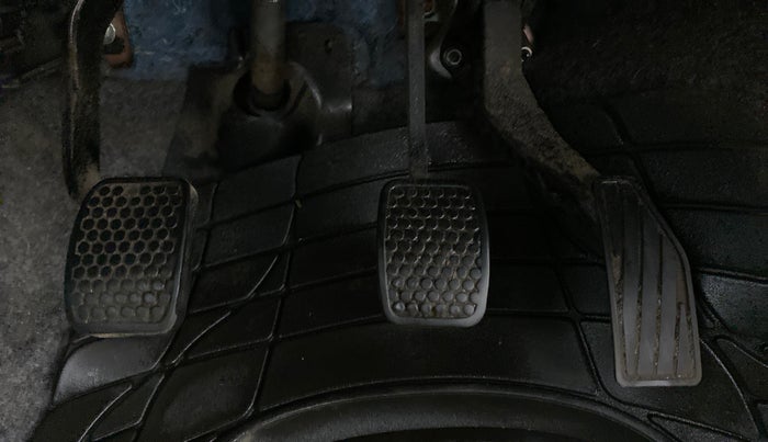2018 Maruti Alto 800 LXI, Petrol, Manual, 30,458 km, Pedals