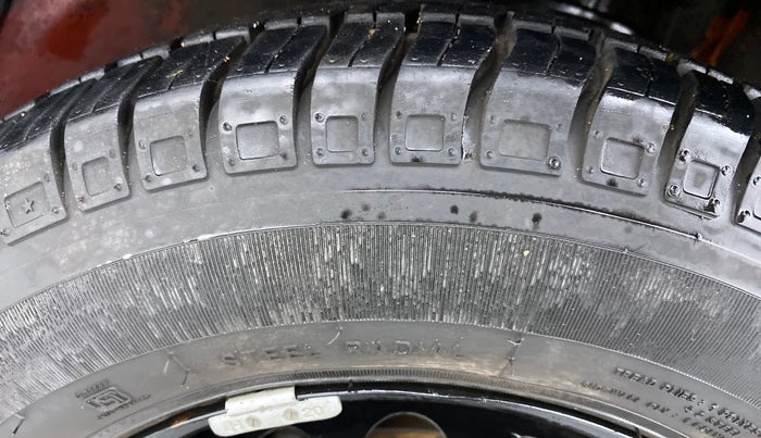 2018 Maruti Alto 800 LXI, Petrol, Manual, 30,458 km, Left Front Tyre Tread